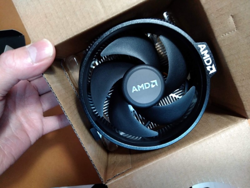 自作PC】CPUの付属品と内容物を確認しよう！【RYZEN 5 3600】 ｜ Mr