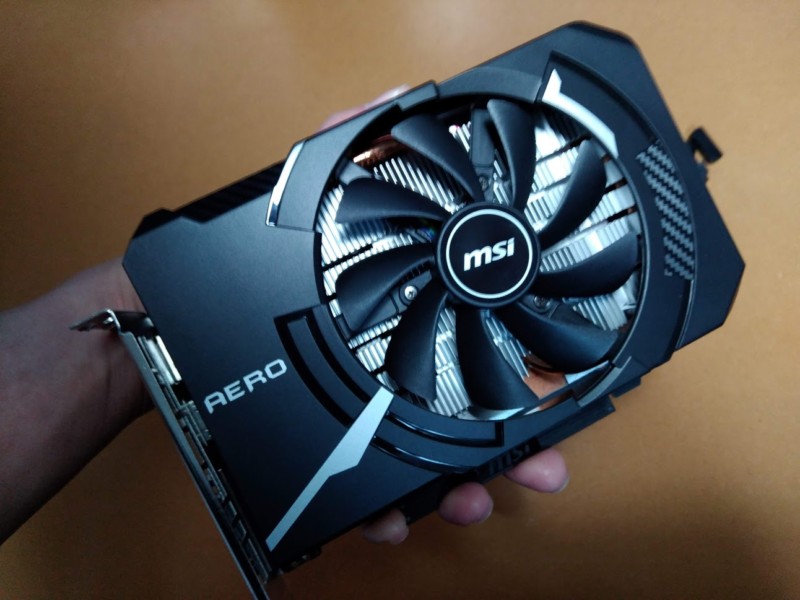 自作PC】グラフィックボードの付属品と内容物を確認しよう！【MSI